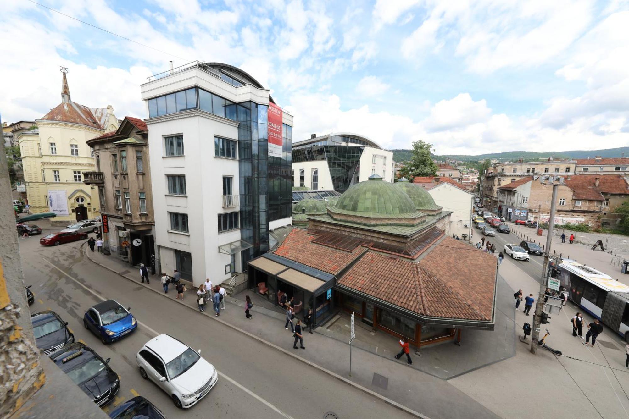 Historijski Luksuz U Starom Gradu, Garage Parking SJJ Buitenkant foto